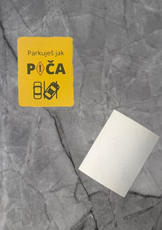 Samolepka „Parkuješ jak P*ČA“