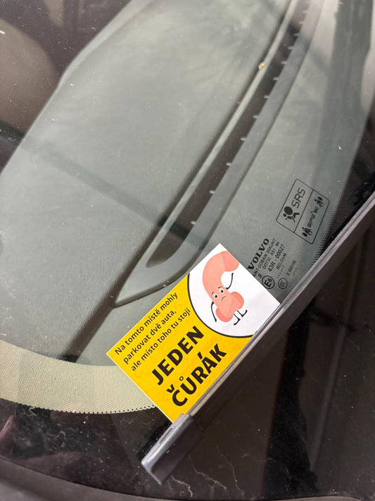 Parkovací kartička pánského přirození